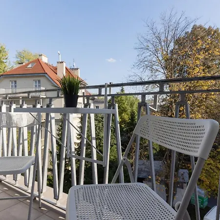 Apartman In The Centre Of By Renters Varsó